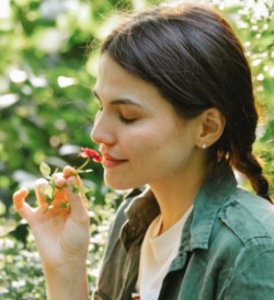 Aromatherapy: The Fragrant Path to Mindfulness