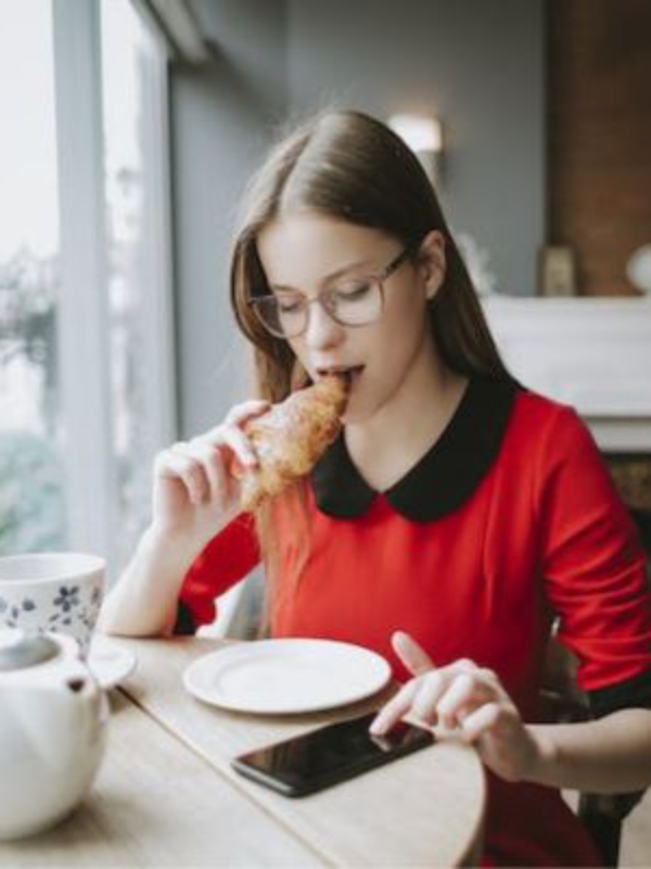 Mindful Disconnect: The Science and Art of Unplugging