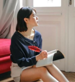 Reflecting on the Past: Navigating the New Year with Positivity