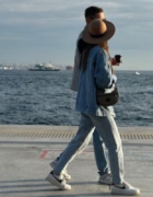 Simple Steps to Finding Happiness in a Chaotic World