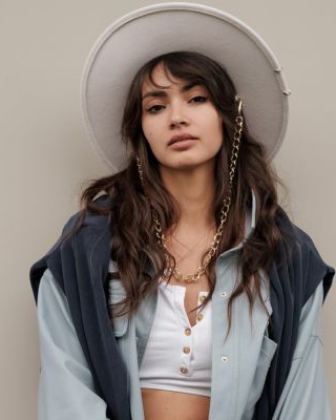 Why TIWIW Suggestions Change How We Recommend Things